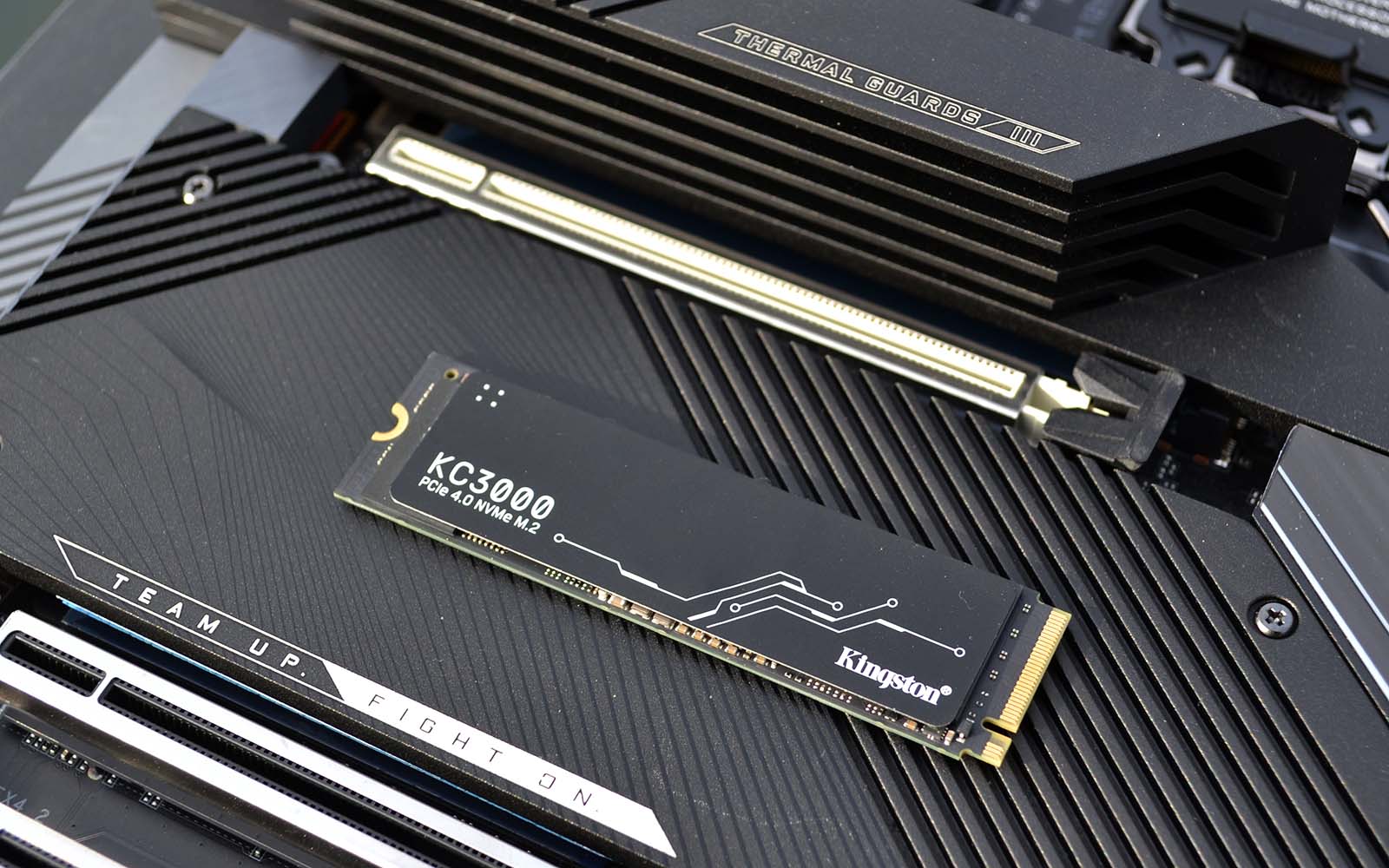 Kingston KC3000 2TB SSD Review