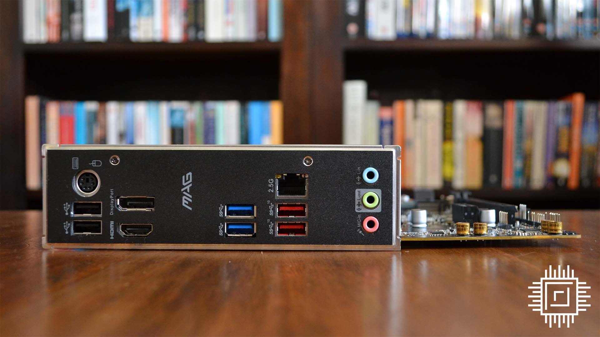 MSI MAG B660M Bazooka DDR4 I/O ports.