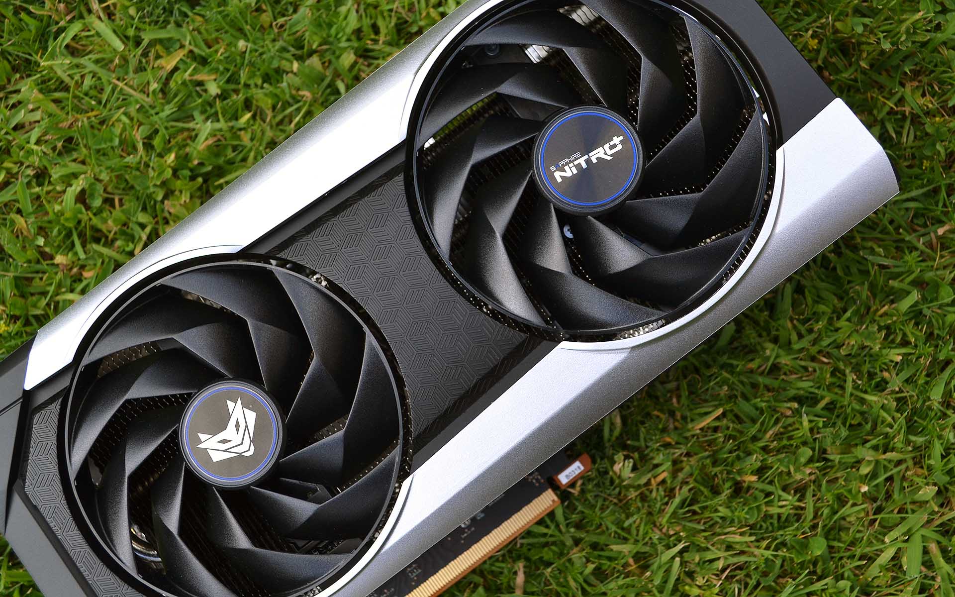 Sapphire Radeon RX 6800 XT Nitro+ Review - Overclocking