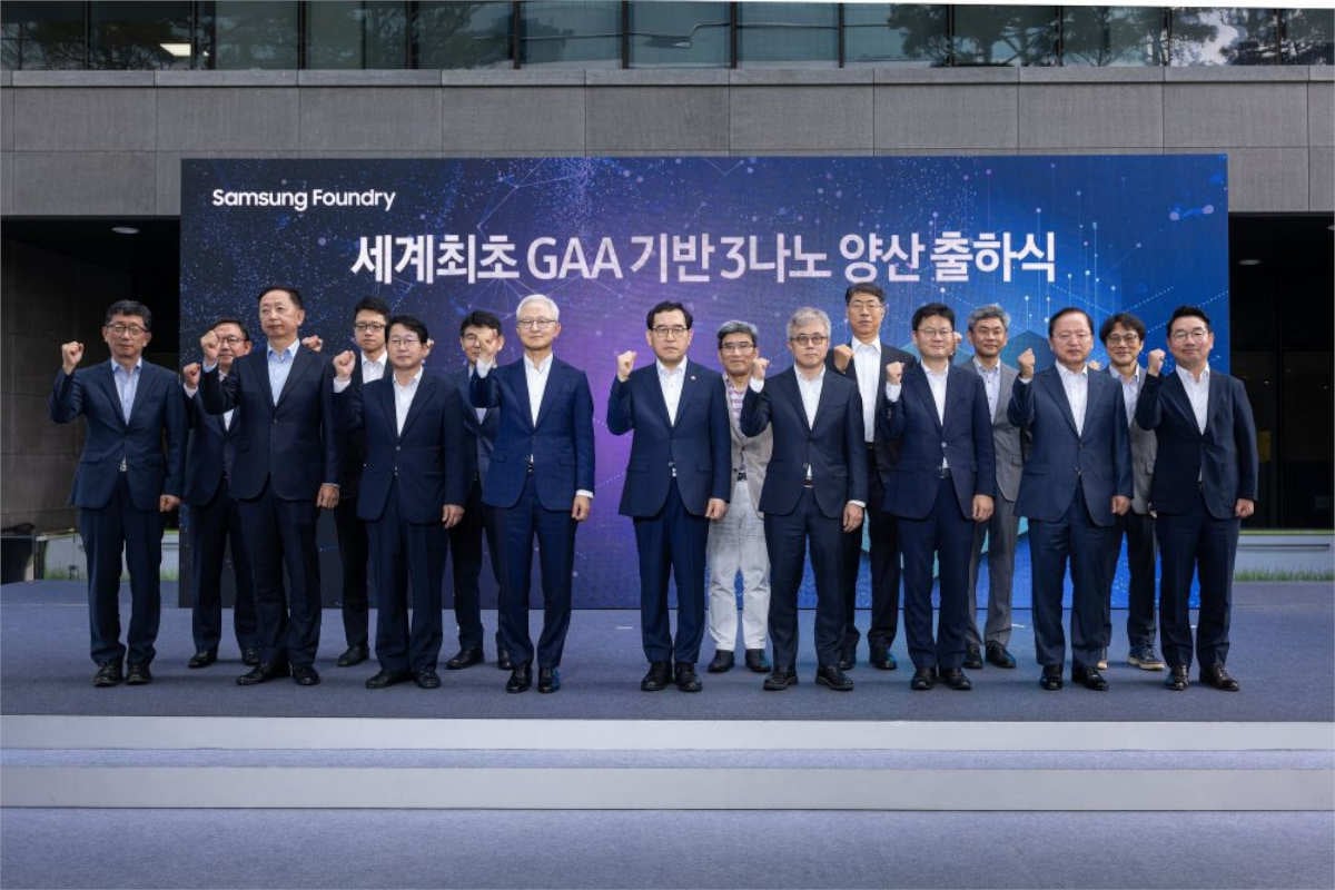 Samsung-3nm-ceremony-executives-politicians-and-employee