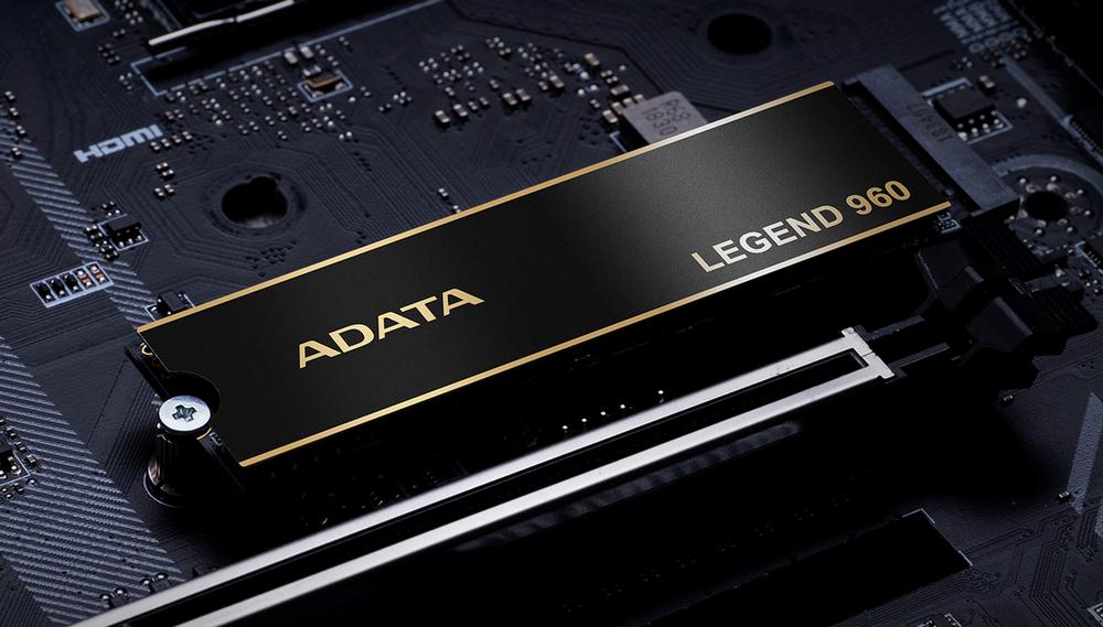Adata Legend 960 - Installed