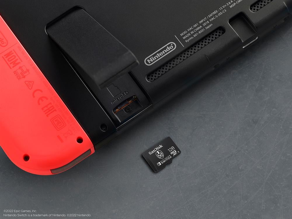 beskyttelse boksning Fleksibel Western Digital launches Fortnite-themed microSDXC cards for Nintendo Switch  | Club386