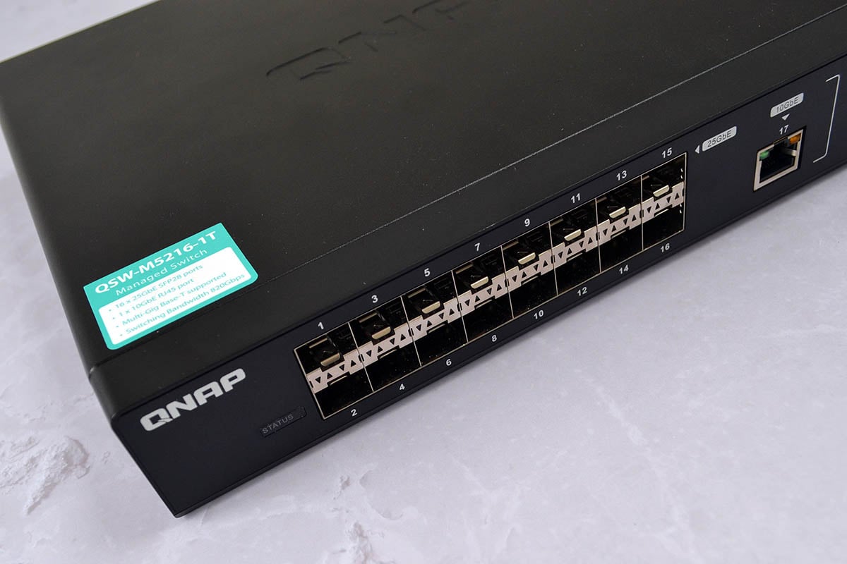 Qnap QSW-M5216-1T 25GbE desktop network switch