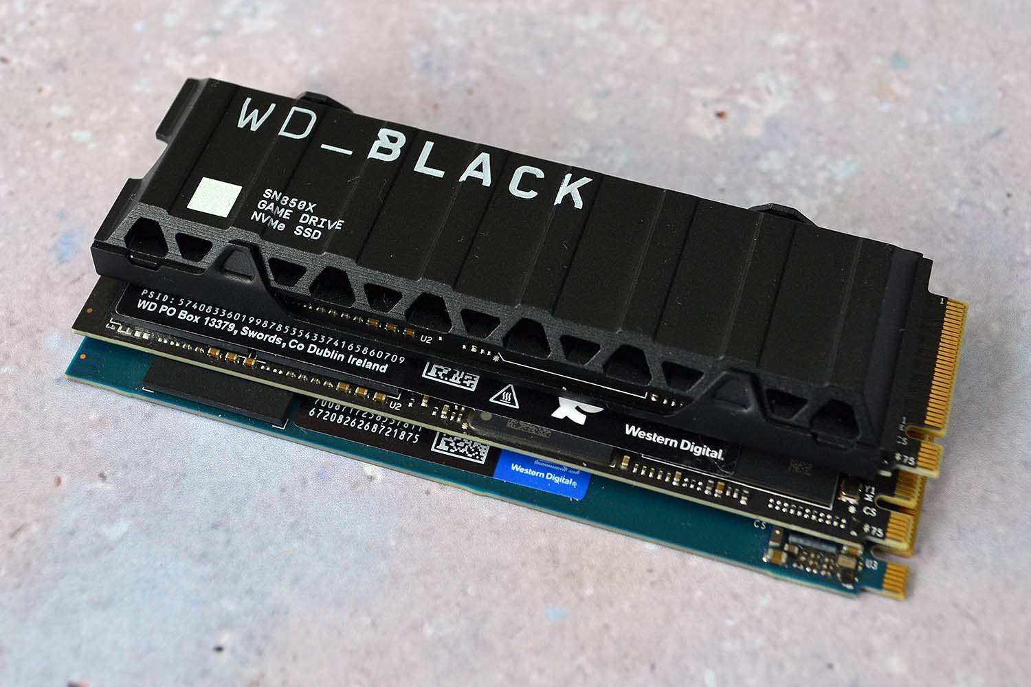 PS5対応 WD_BLACK SN850X M.2 2280 NVMe 1TB-