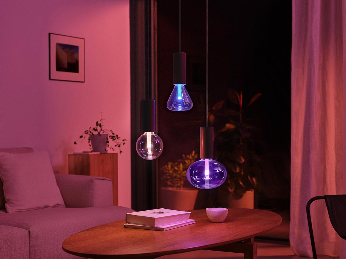 Philips Hue Filament candle bulb