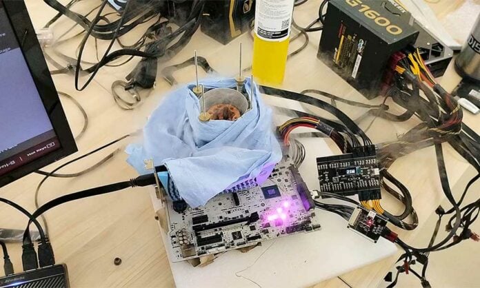 Core i9-13900K Overclocking World Record