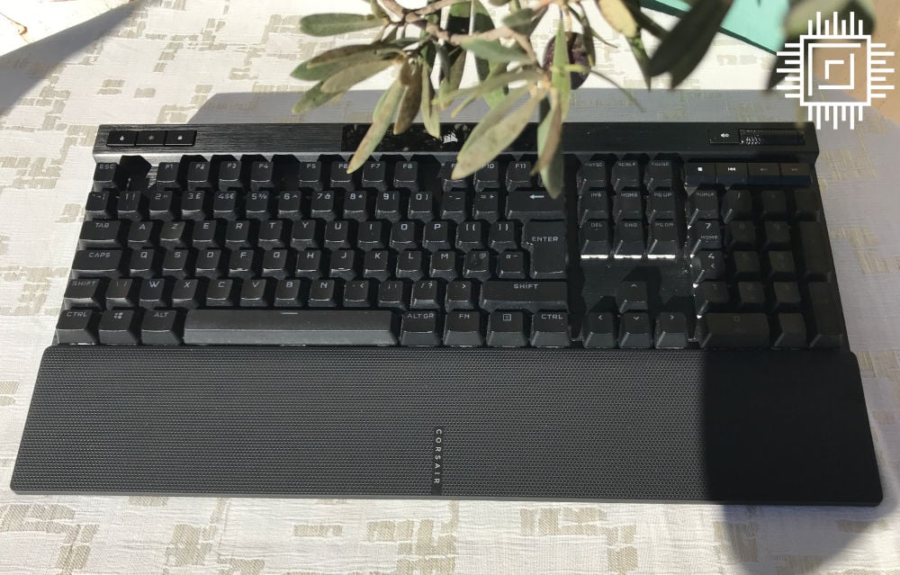 Corsair K70 Pro OPX - Front