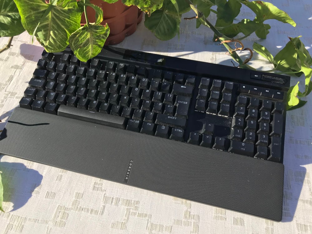 Corsair K70 RGB PRO MINI WIRELESS Gaming Keyboard Review