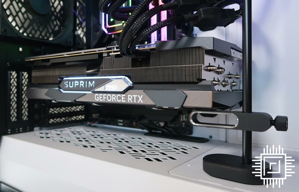 MSI GeForce RTX 4080 Suprim X installation