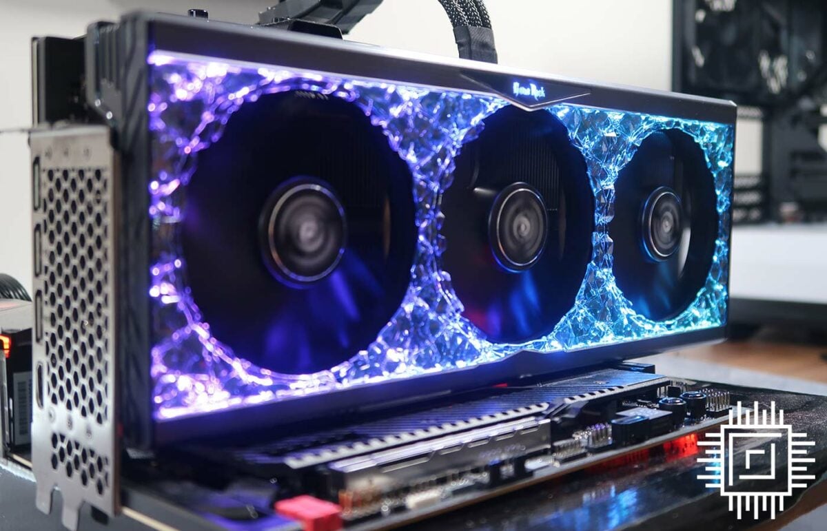 Palit GeForce RTX 4080 GameRock OC lighting