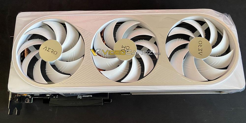 ASUS GeForce RTX 4070 SUPER DUAL with 12GB memory has been leaked