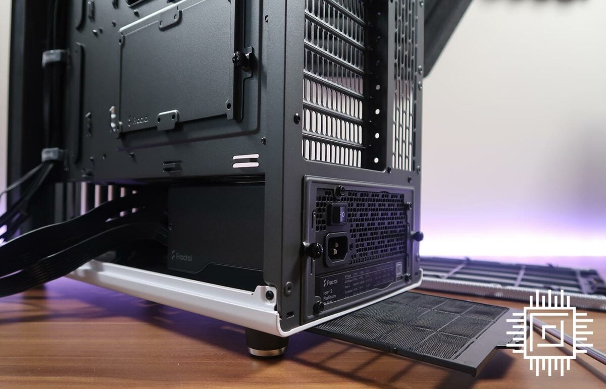 超特価美品】 fractal design north white サイドガラス 家電・スマホ
