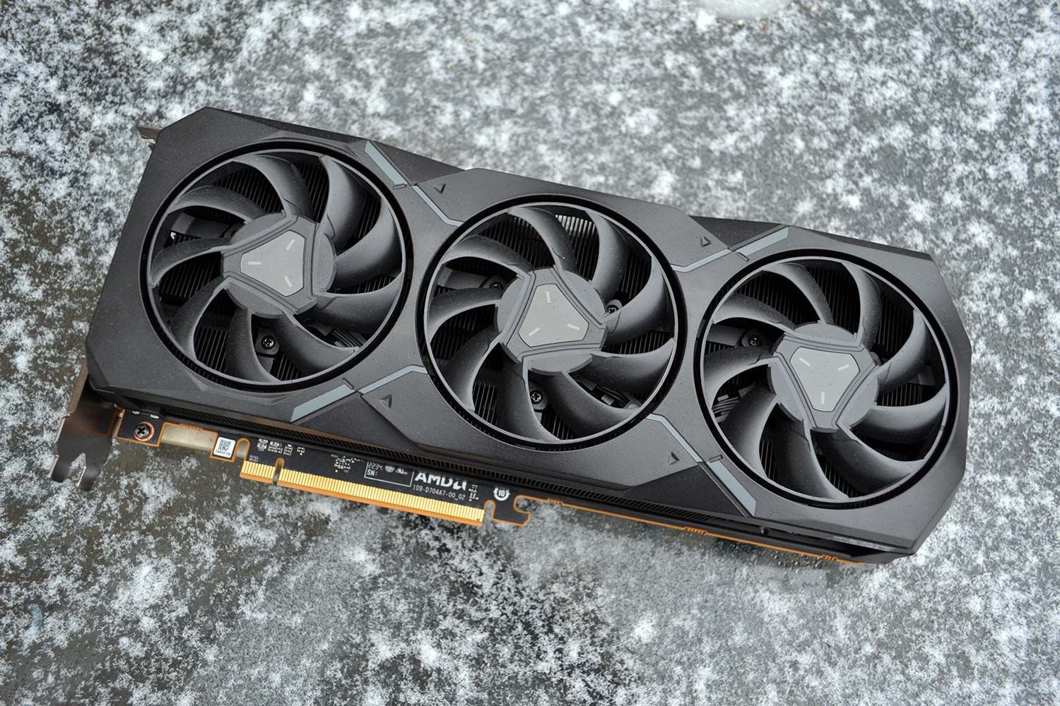 AMD Radeon RX 7900 XT review: $899 to join the Navi clan