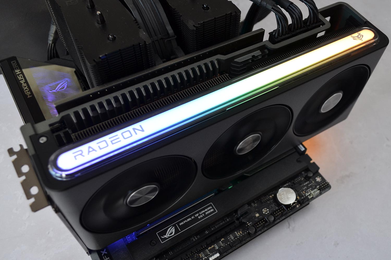 RTX 4080 vs RX 7900 XTX: compare as placas de vídeo Nvidia e AMD