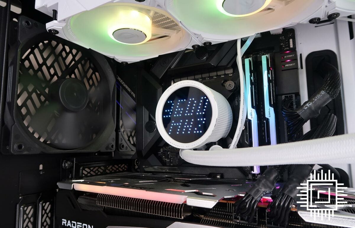 ROG RYUO III 360 ARGB WHITE EDITION