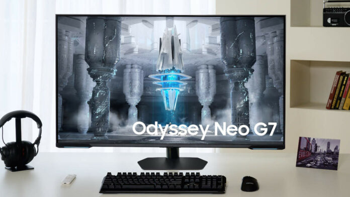 Samsung Neo G7 Samsung Neo G7