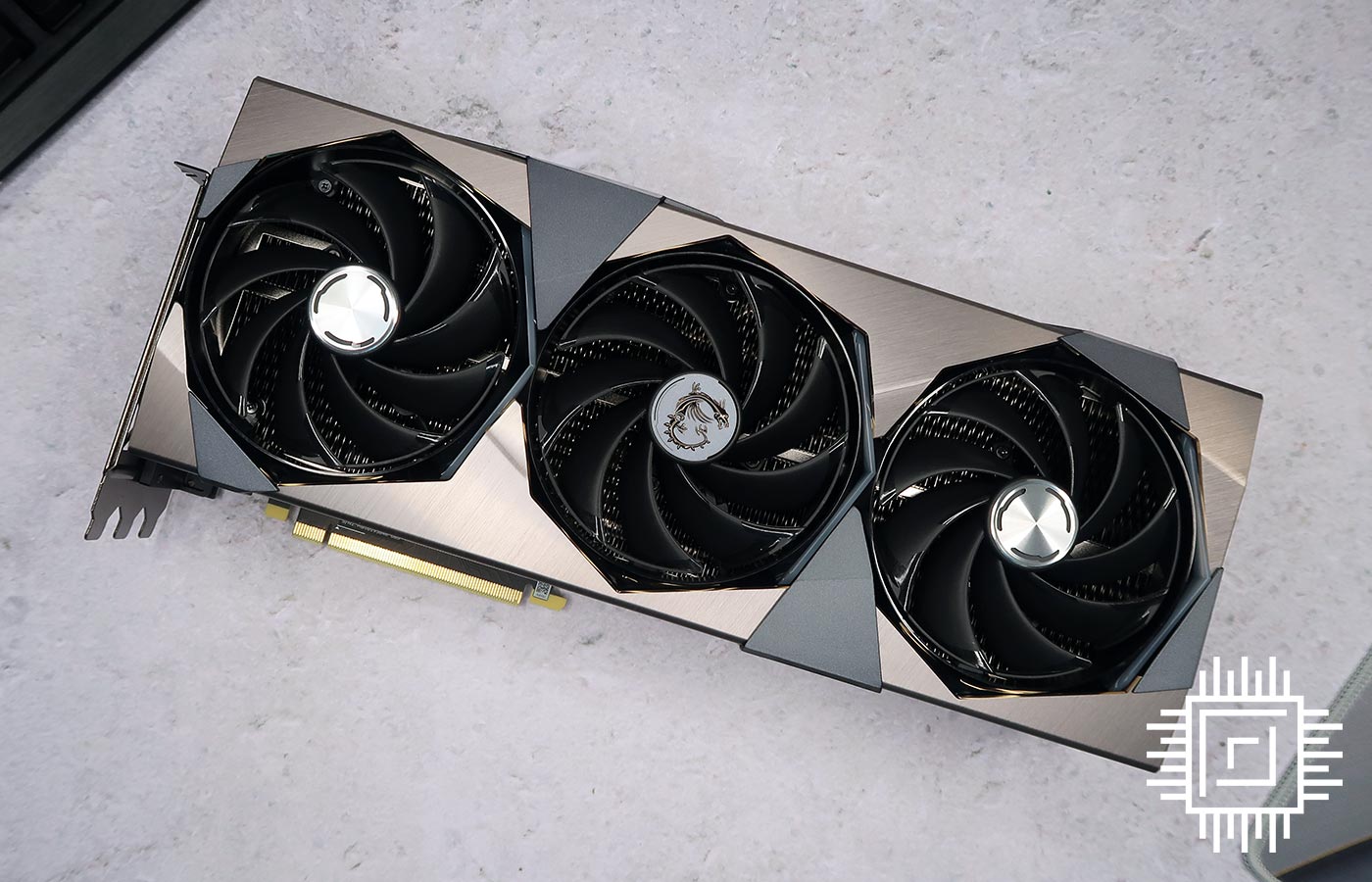 MSI GeForce RTX 4070 Ti Suprim X Review - Ray Tracing & DLSS