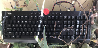 AOC Agon AGK700 - 01