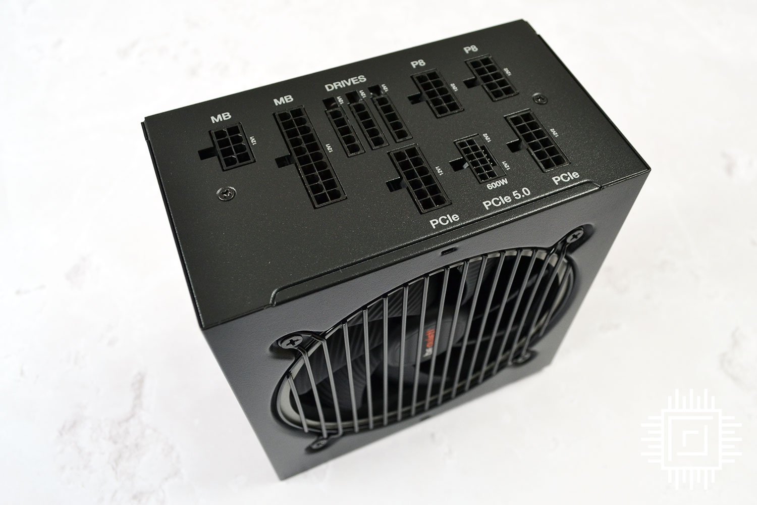 be quiet! Pure Power 12 M 1,000W PSU ports.
