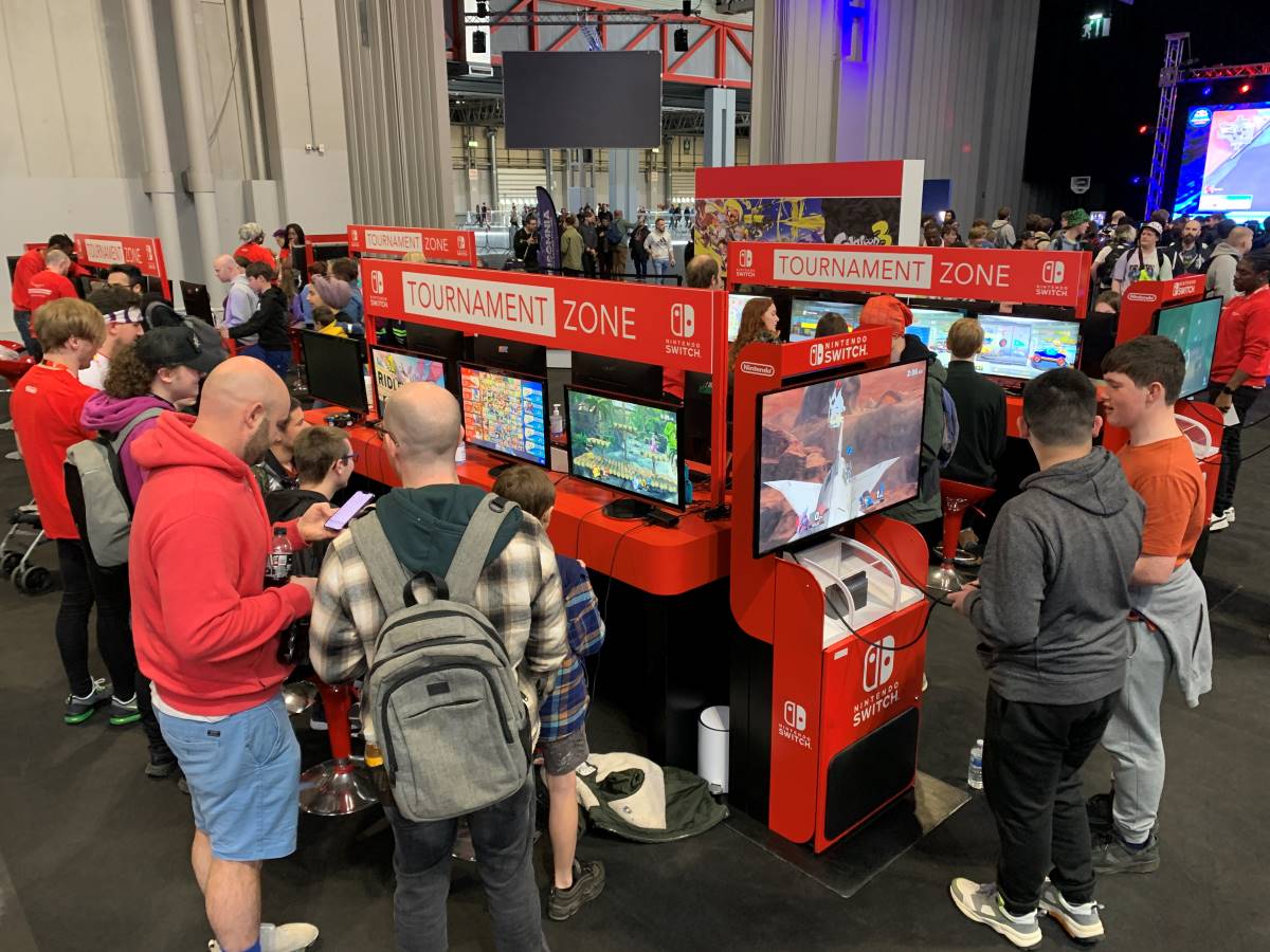 Insomnia i70 - Nintendo Switch Tournament Zone