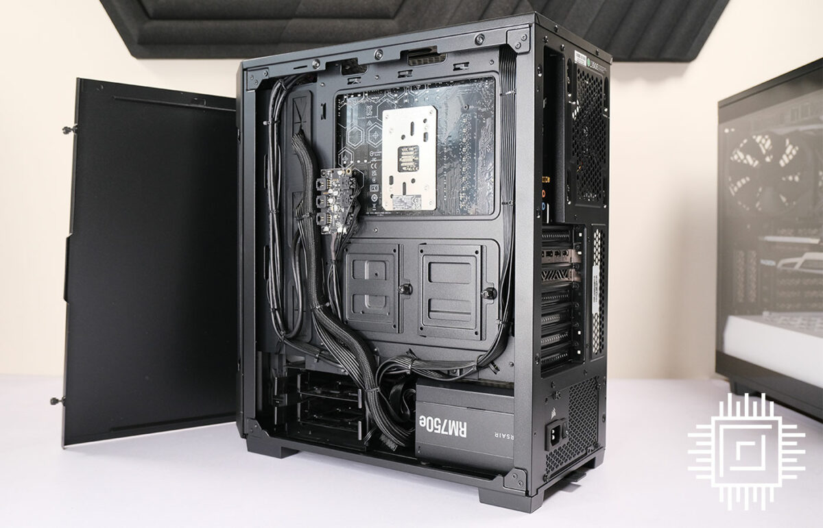 PCSpecialist Zircon Supreme - Cable Management