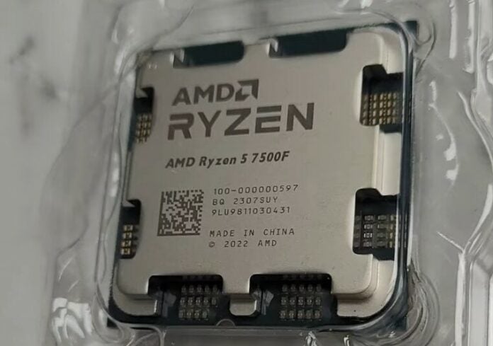 Ryzen 5 7500F CPU in its packaging