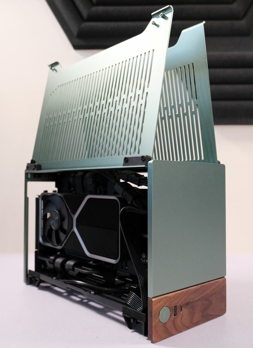 Fractal Design Terra case review small form factor with style Club386