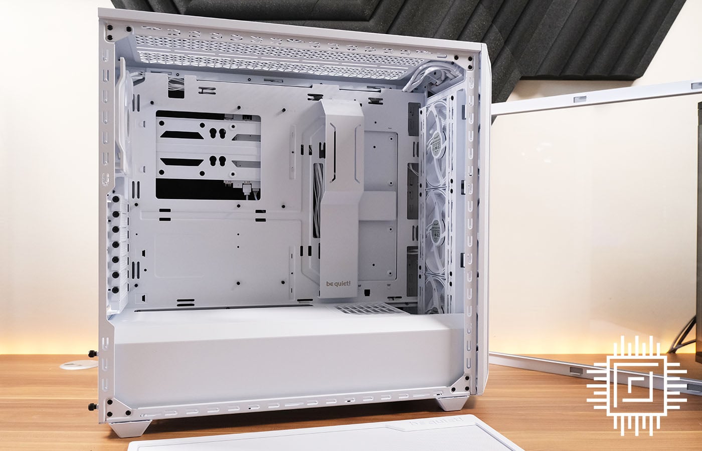 未使用　be quiet! PCケース　SHADOW BASE 800 FX 白 Amazon.com: be quiet! Shadow Base 800 FX - ARGB - 4 Light Wings