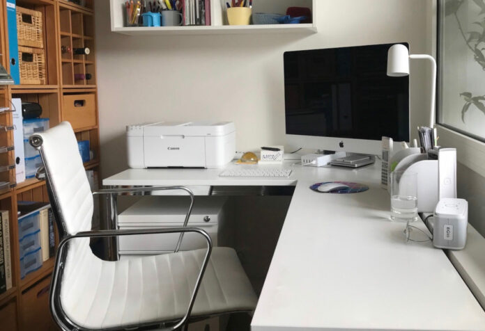 Canon-printer-evelyn-geissler-via-unsplash Canon-printer-evelyn-geissler-via-unsplash