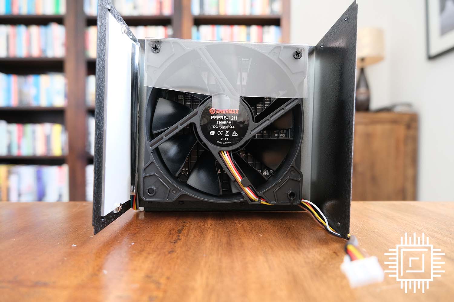 Enermax Revolution D.F.X PSU's internal fan.