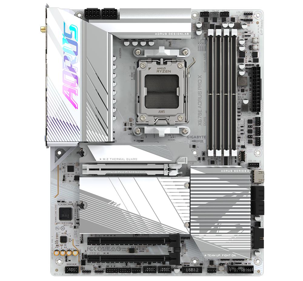 Gigabyte X670E Aorus Pro X - Front