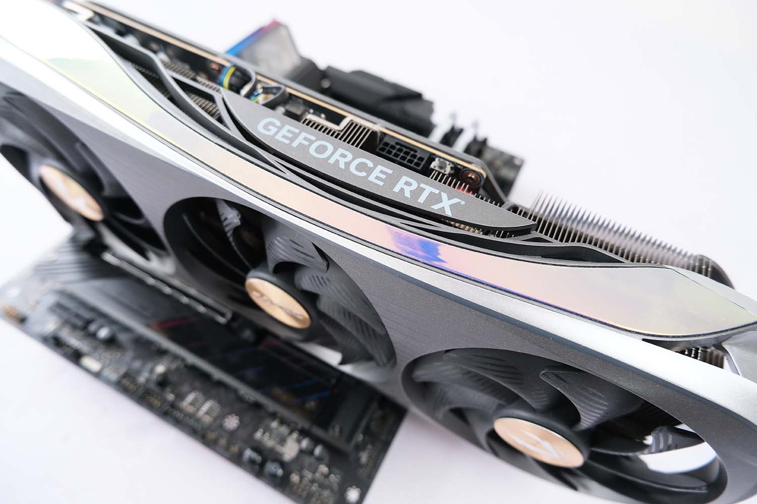 Gigabyte GeForce RTX 4090 Gaming OC Review