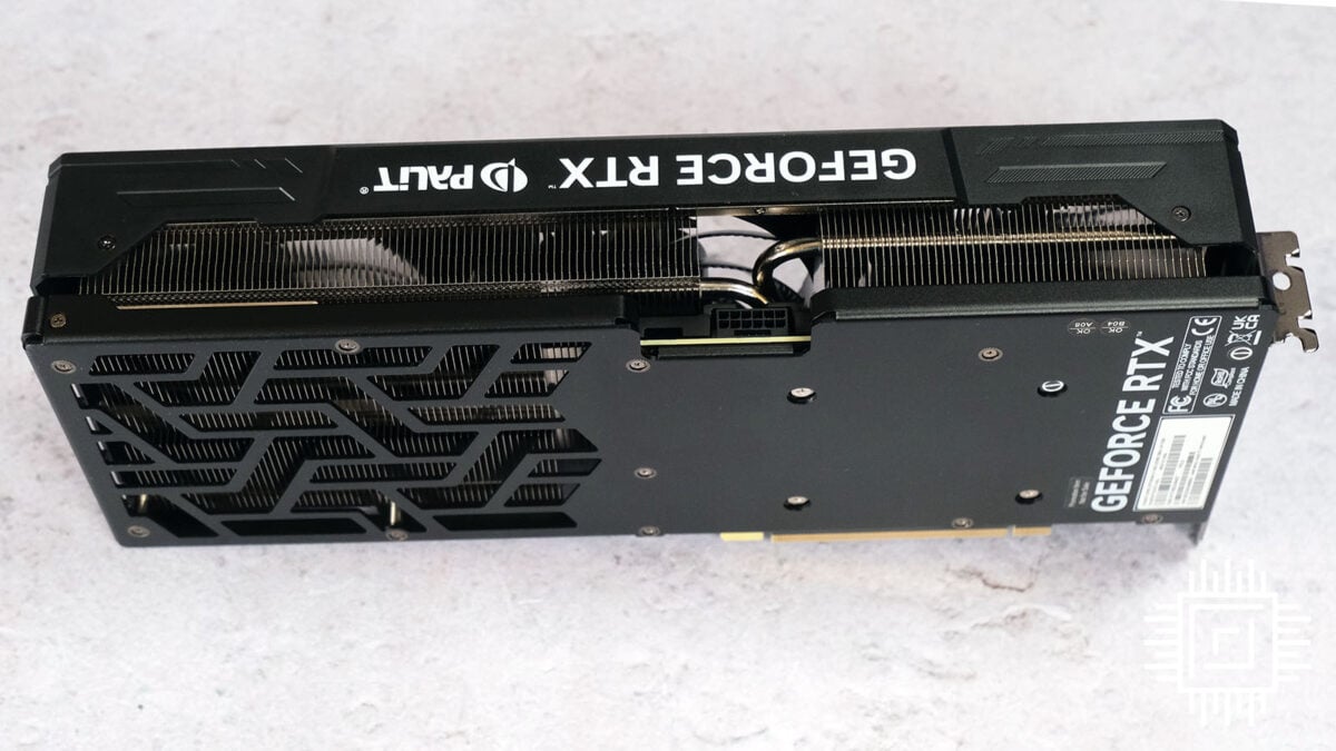 Palit GeForce RTX 4070 Ti Super JetStream - 12VHPWR Connector