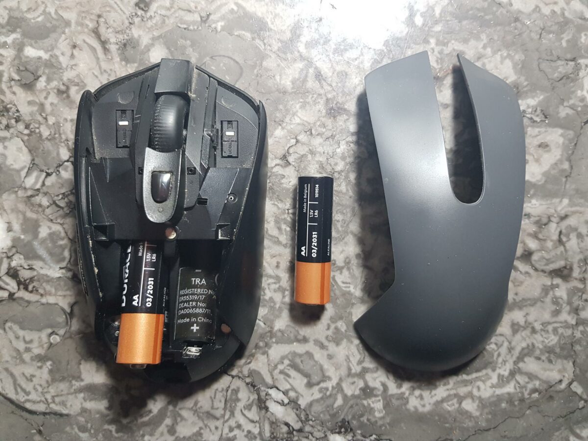 01-How to swap your mouse switches.