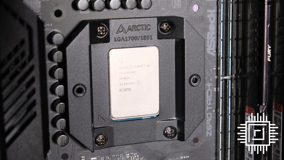 Arctic Liquid Freezer III 420  CPU bracket.