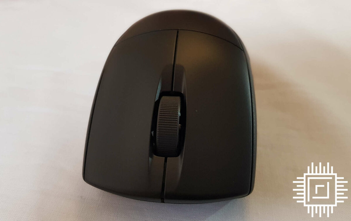 Corsair M75 Wireless mouse front.