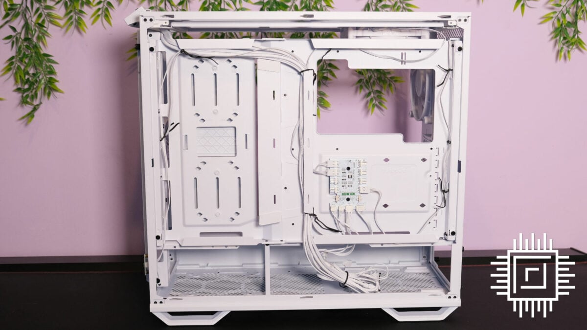 Behind be quiet! Dark Base 701 White's rear panel, showing cable management.