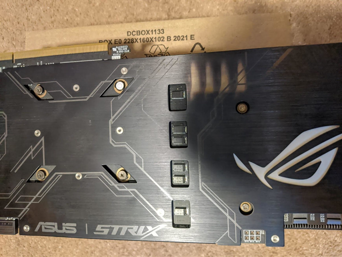 Reddit User showcasing the same scorched issue on there ageing Asus Strix Nvidia GeForce GTX 1080Ti graphics card.