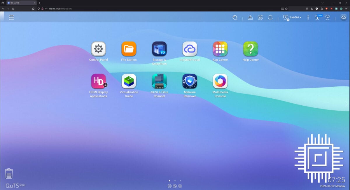 QNAP TBS-h574TX QuTS dashboard.