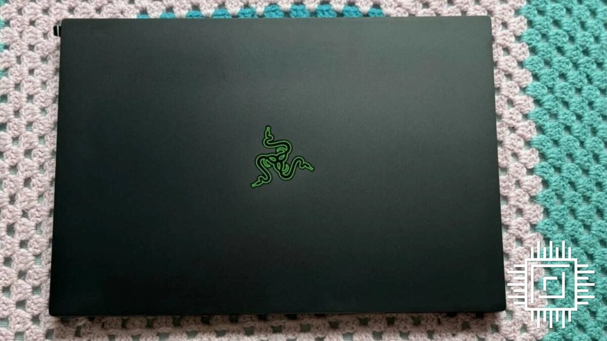 Razer Blade 16 (2024) with the lid closed, showcasing the chassis.