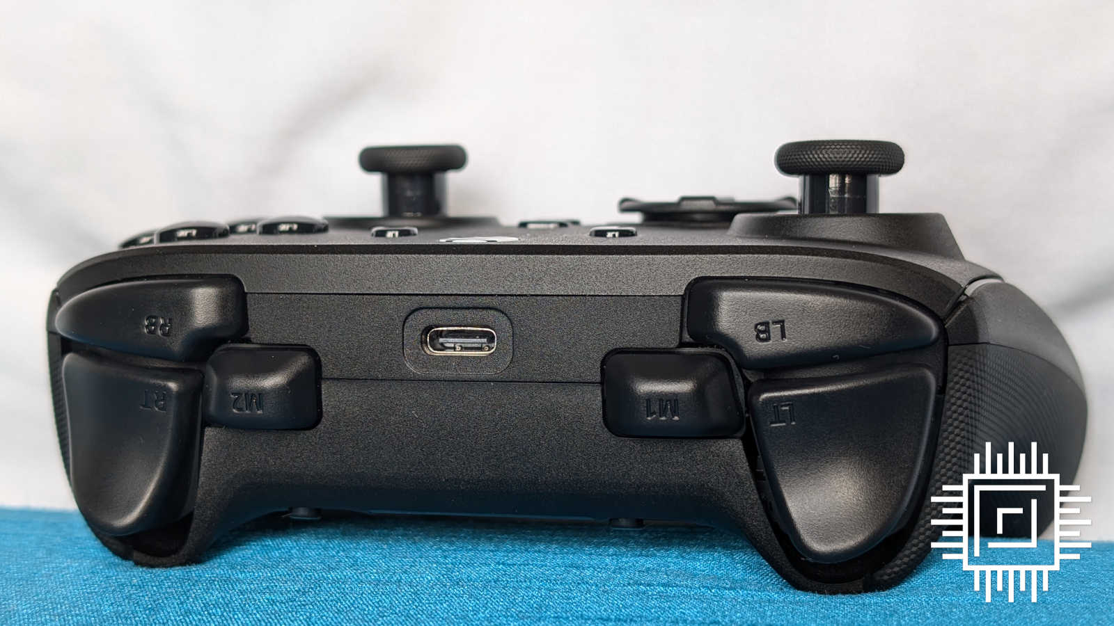 Razer レイザー Wolverine V3 Pro Wolverine V3 Pro: Wireless Esports Controller for Xbox & PC