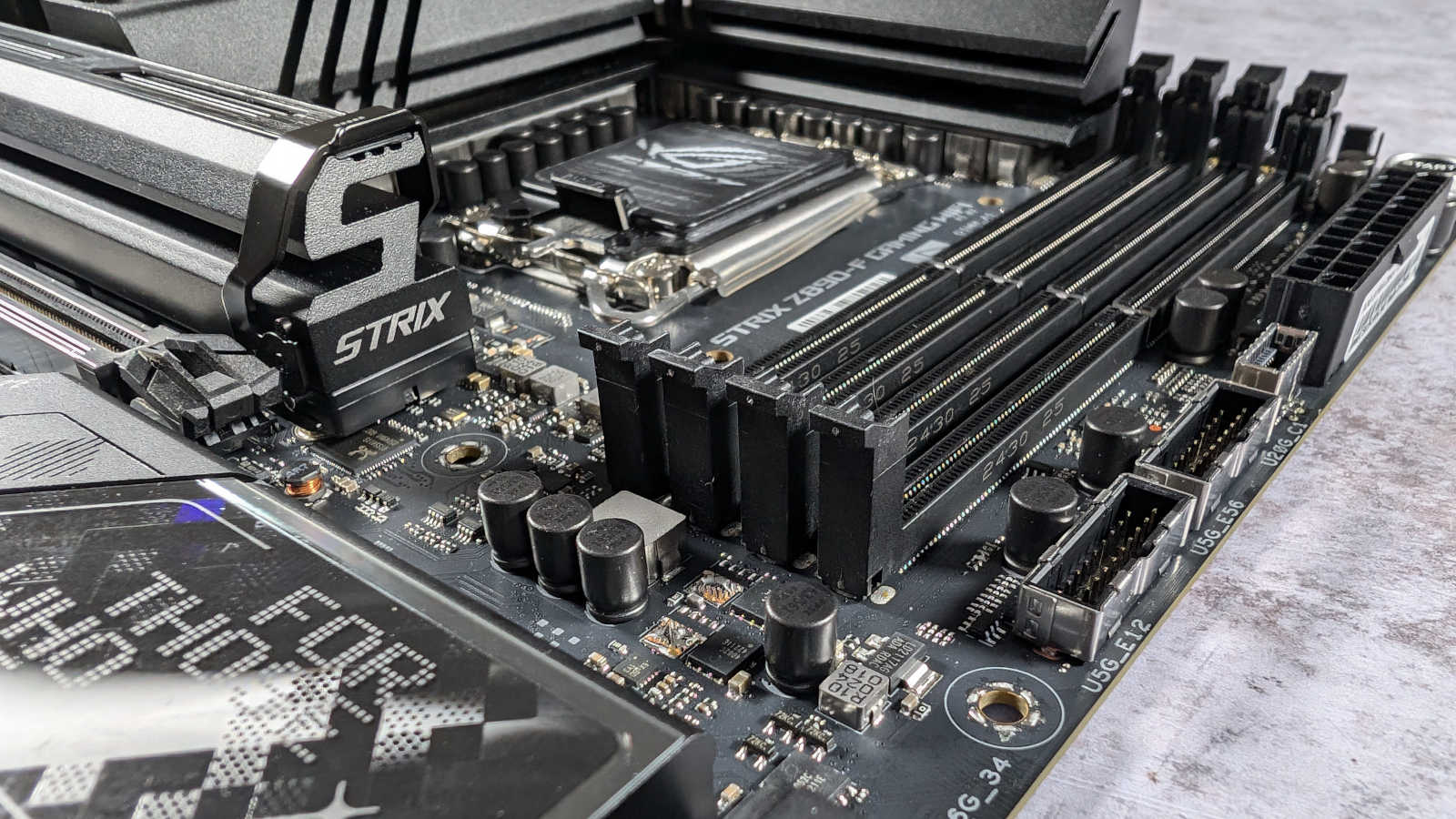 Asus ROG Strix Z890-F Gaming WiFi review: jack of all trades | Club386