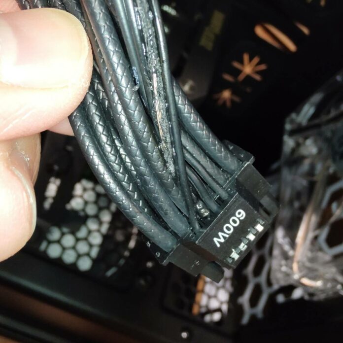 Nvidia RTX 5070 melted 12V-2x6 cable.