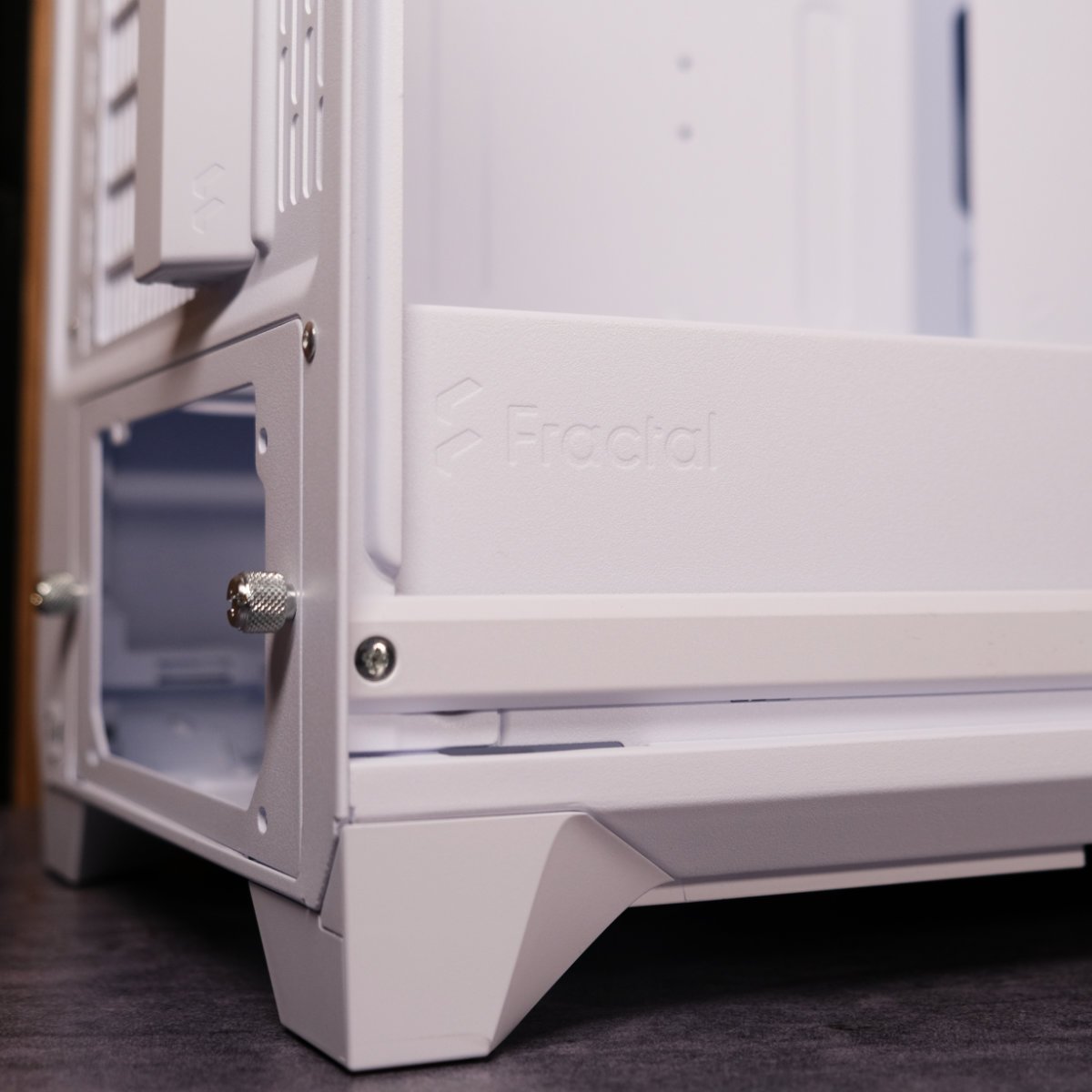 Fractal Design Meshify 3 XL Ambience Pro PSU shroud.