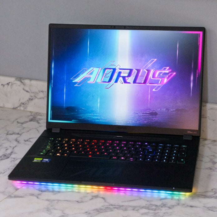 Gigabyte Aorus Master 18 AM8H shining bright.