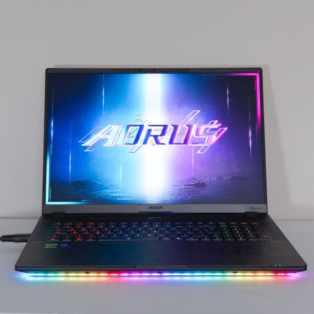 Gigabyte Aorus Master 18 AM8H facing front with its screen on.