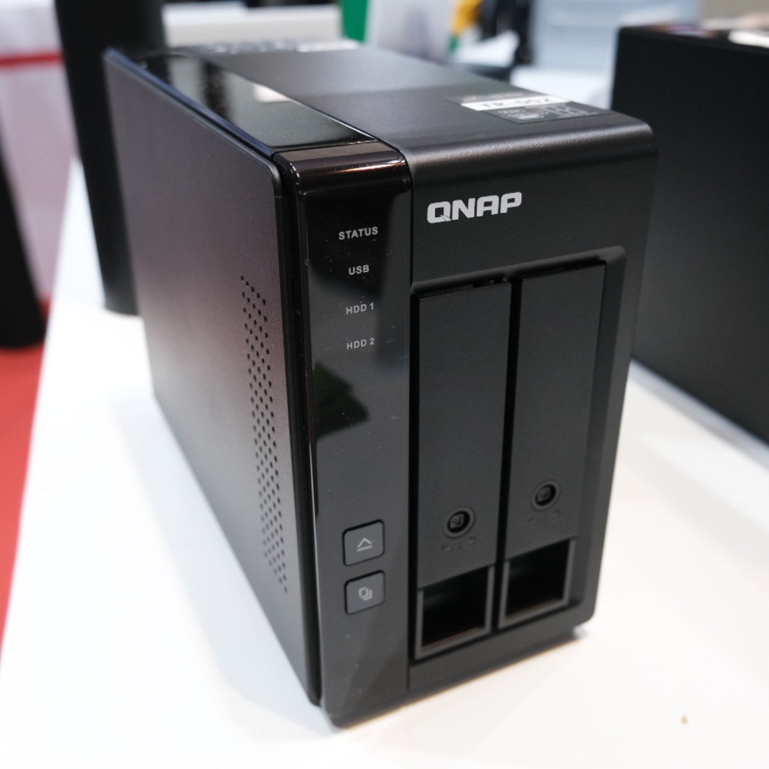 QNAP TR-002 at Computex 2025.