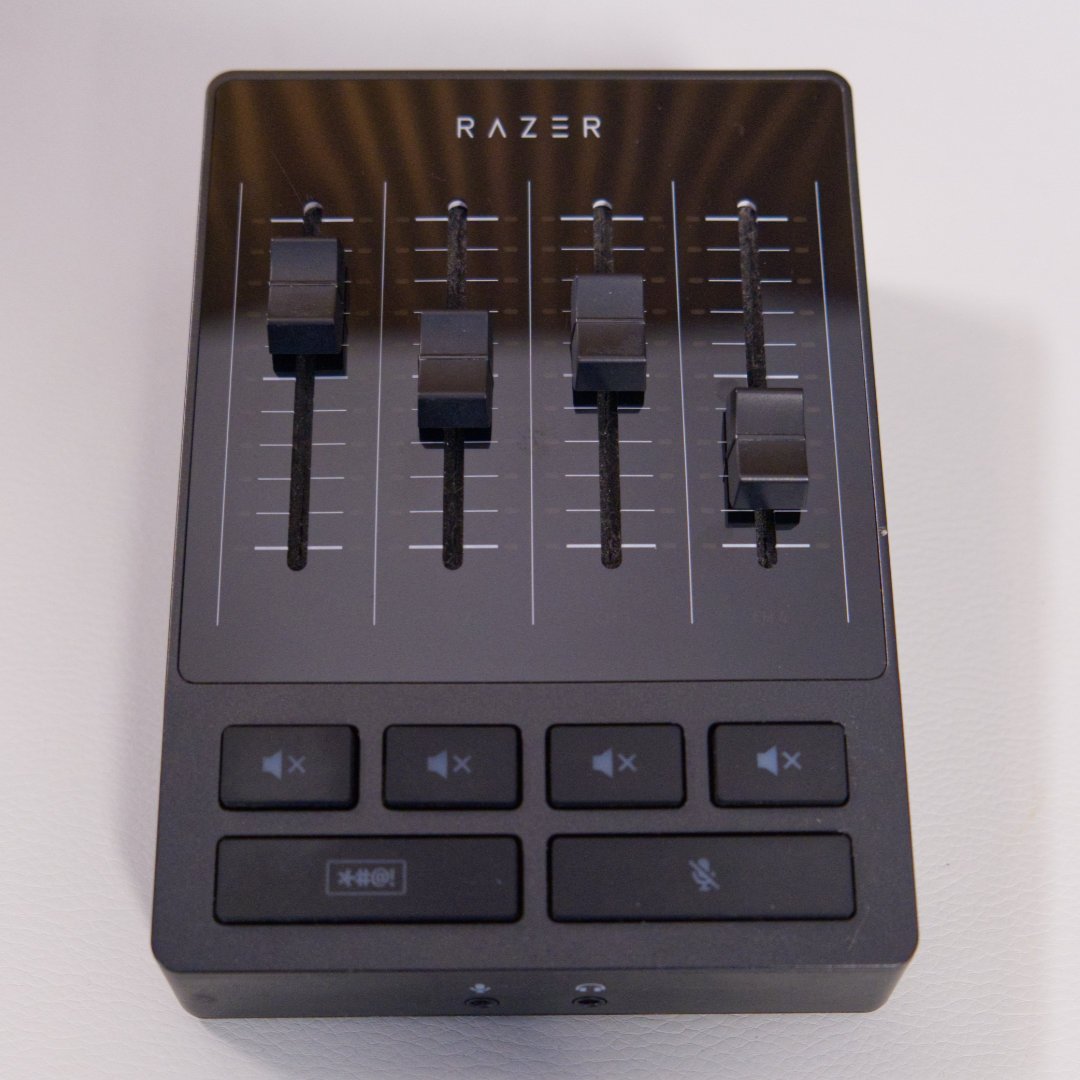 Razer Mixer turned off.