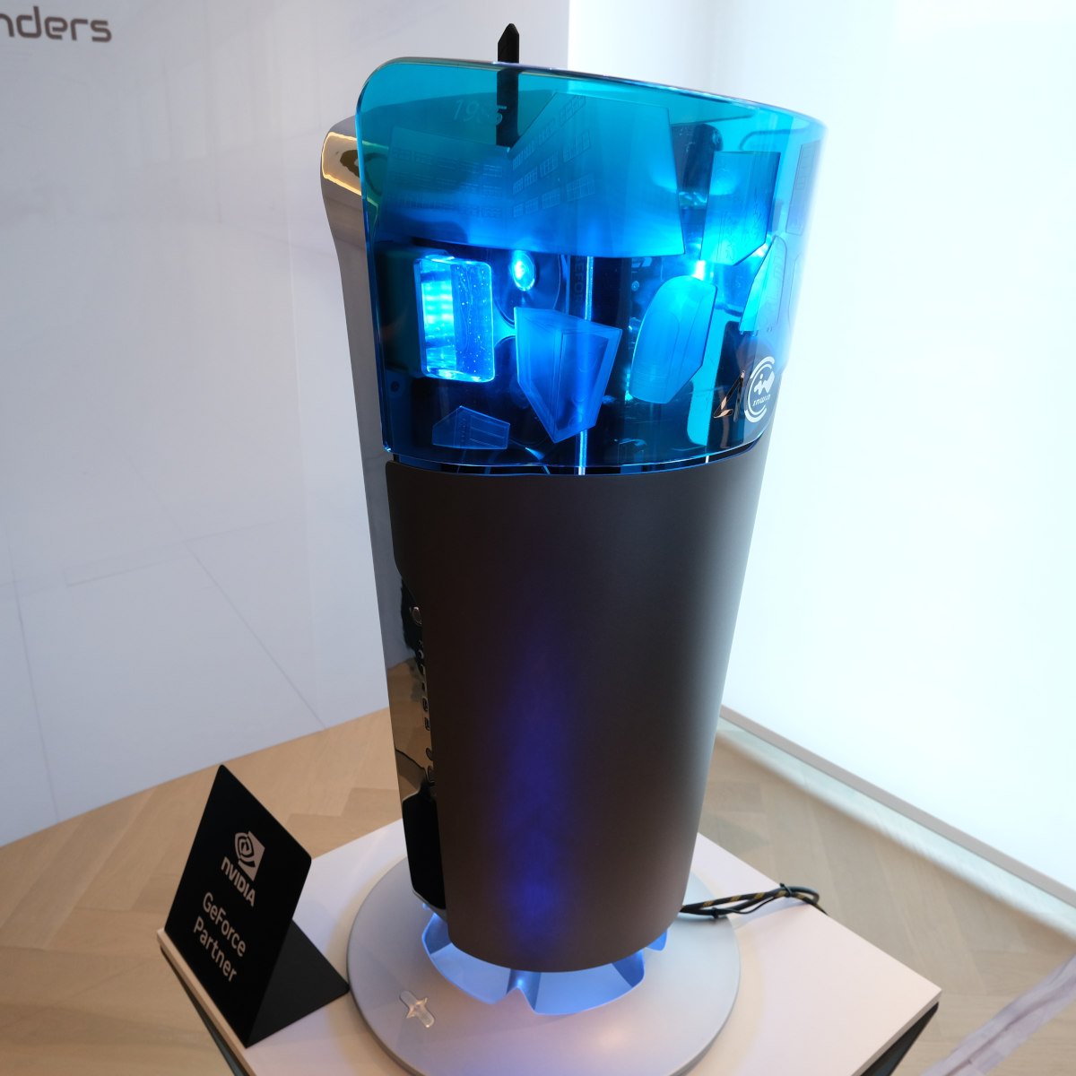 InWin ChronoMancy with its side panel shut.