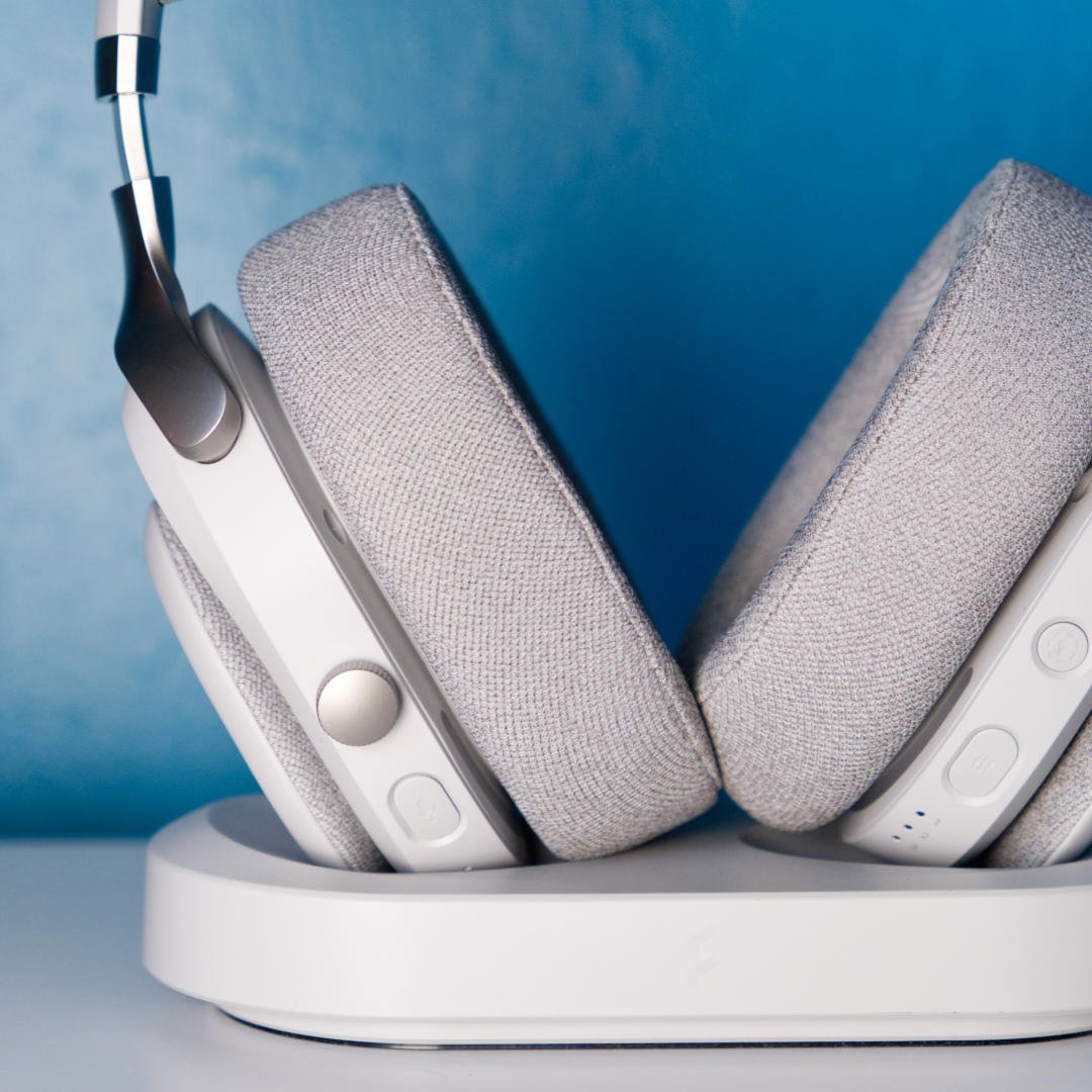 Close-up of Fractal Design Scape headset sitting on its charging cradle.